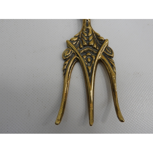 41 - Victorian Brass Toasting Fork for Lynmouth