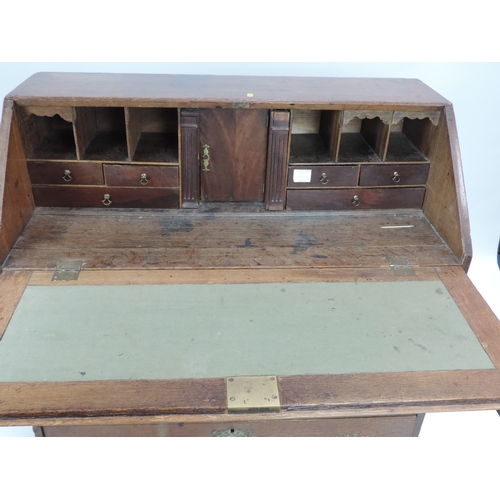 642 - 19th Century Oak Bureau with Fitted Interior and Secret Drawer