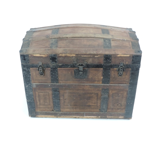 471 - Metal Bound Dome Top Trunk