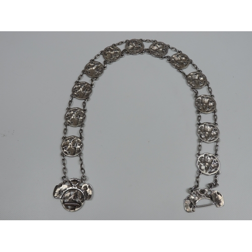 220 - A Superb Edwardian Silver Belt Consisting of 12x Linked Cast Panels each Pierced with a Kingfisher a... 