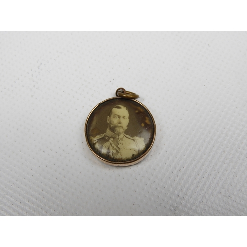 316 - An Edwardian Yellow Metal Double Sided Photo Locket Depicting King Edward VII and Queen Alexandra - ... 