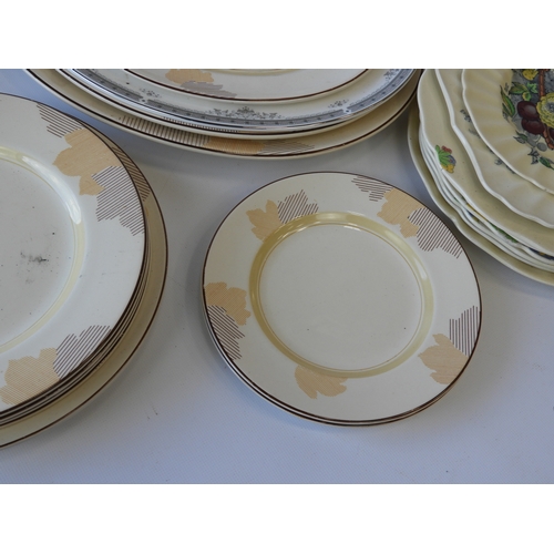 621 - Royal Doulton Bone China Tableware - Patterns to include Kirkwood, Athlone, Rochelle, Fairfax, Athen... 