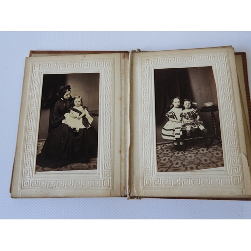 664 - 5x Victorian Photographs, Daguerreotypes and Ambrotypes together with a Small Calling Card Album wit... 