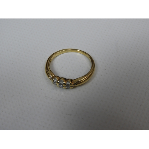 286 - 18ct Yellow Gold Diamond Three Stone Ring