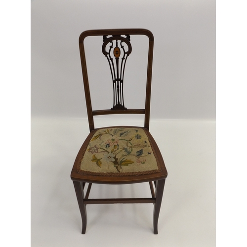 652 - Dining Chair with Upholstered Seat