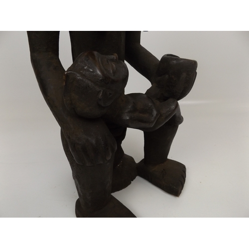 564 - 2x Carved African Figures - Largest 24