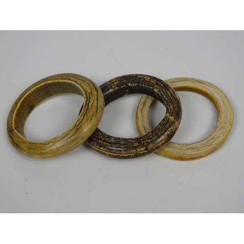 631 - 5x Ivory Tribal Bangles