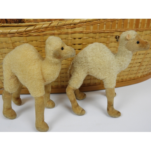 237 - Steiff Ark and 2x Steiff Camels