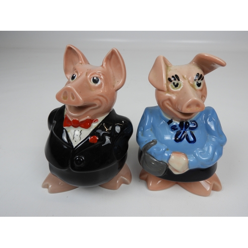 649 - 5x Wade Pig Money Boxes - Damage to Baby Pig's Ear