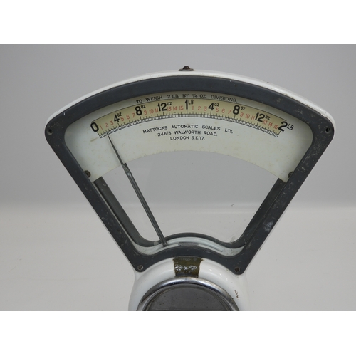 656 - Mattocks Automatic Vintage Shop Scales