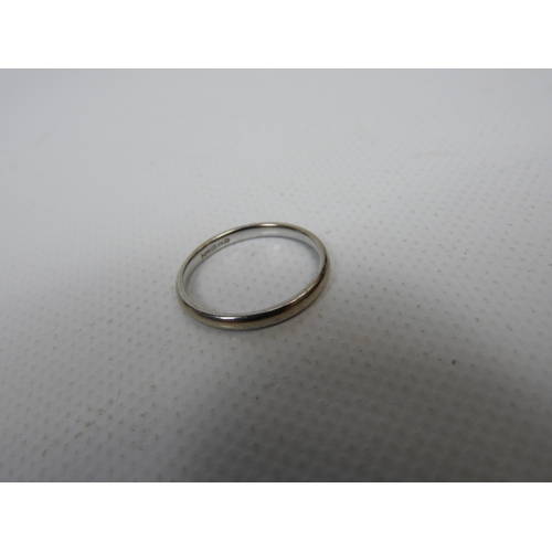 415 - 9ct White Gold Wedding Band