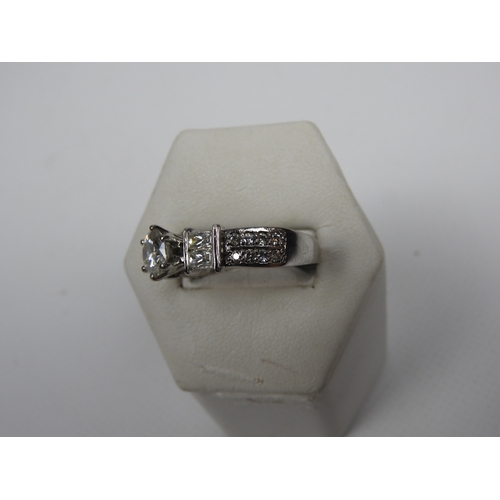 372 - 18ct White Gold Ring - Unidentified Stones