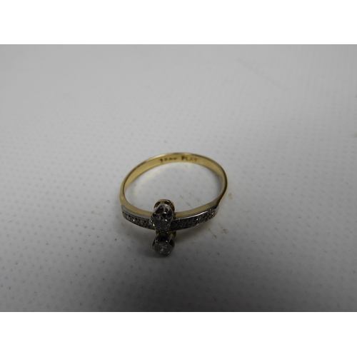 52 - Unusual 18ct Gold Ring with Platinum Set Diamonds - Approx 20pts