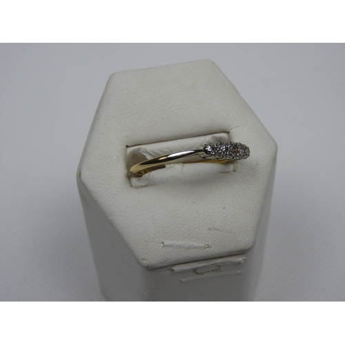 347 - 18ct Gold and Platinum Diamond Ring