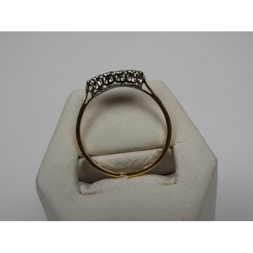 347 - 18ct Gold and Platinum Diamond Ring