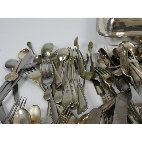 575 - Large Quantity of Silver Plated Cutlery