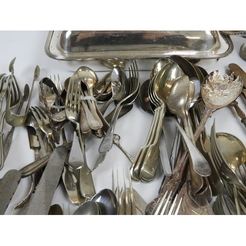 575 - Large Quantity of Silver Plated Cutlery