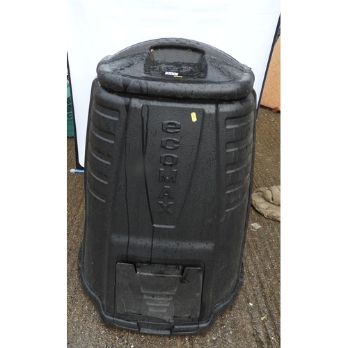 213 - Plastic Compost Bin