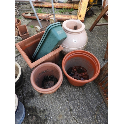 166 - Quantity of Plant Pots