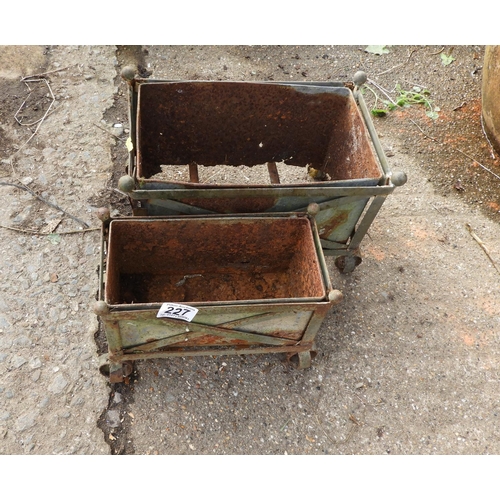 227 - 2x Wire Basket Planters