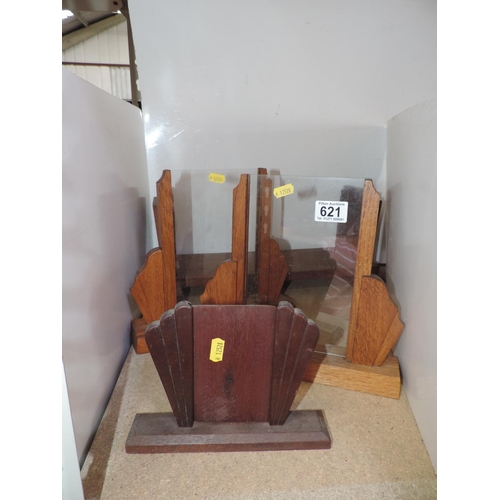 621 - Picture Frames and Book Trug