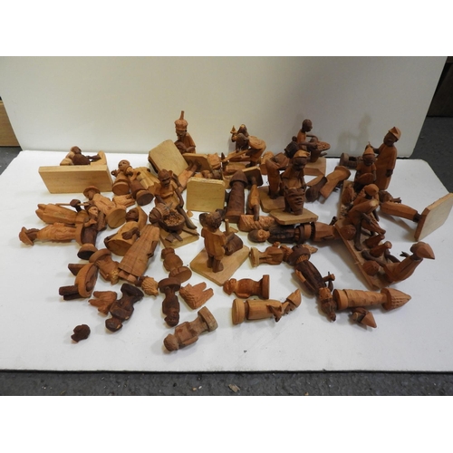 332 - Quantity of Treen Figures