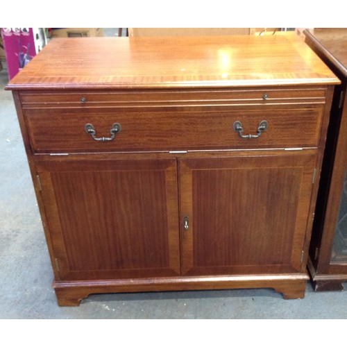 601 - Reproduction Cabinet