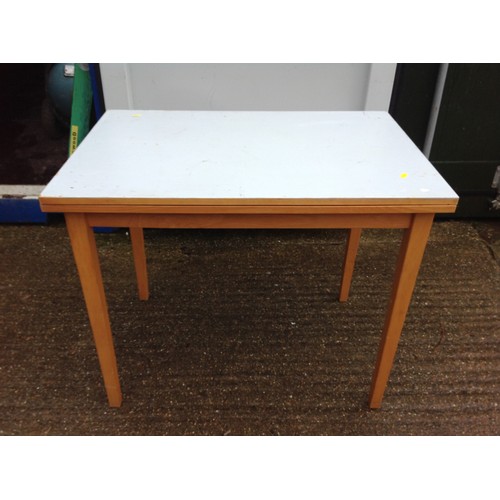 485 - Part Painted Extending Kitchen Table - 90cm x 104cm x 74cm High