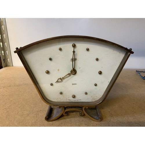 679 - 3x Vintage Clocks