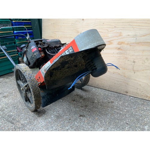 54 - Wheeled Petrol Strimmer - Briggs and Stratton Engine - Working