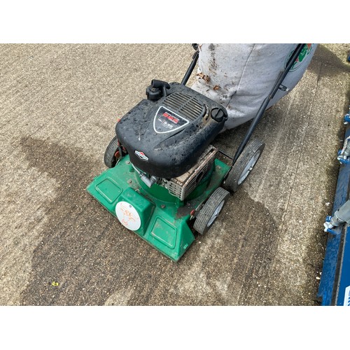 42 - Billy Goat Garden Vacuum - Briggs and Stratton Engine - Working