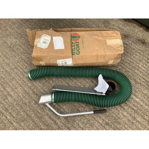 42 - Billy Goat Garden Vacuum - Briggs and Stratton Engine - Working