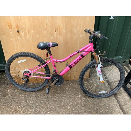 147 - 2x Child's Bikes