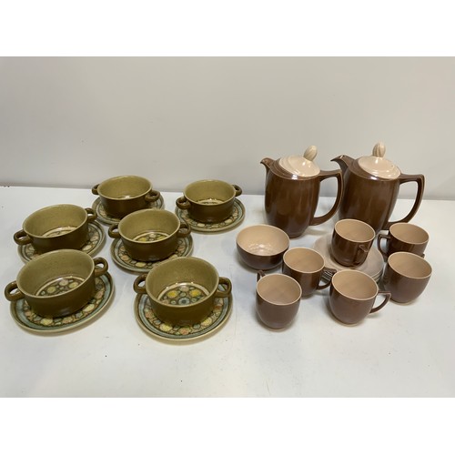 306 - 6x Franciscan Consomme Bowls and Branksome Coffee Set