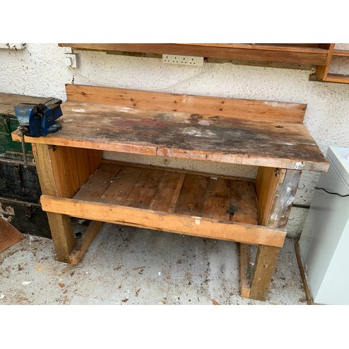 139 - Work Bench with Record No. 3 Vice - 160cm W