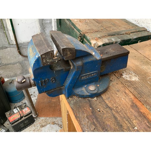 139 - Work Bench with Record No. 3 Vice - 160cm W