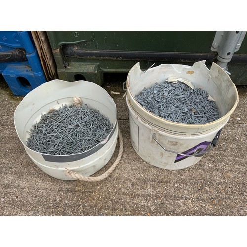 28 - 2x Tubs of Galvanised Nails