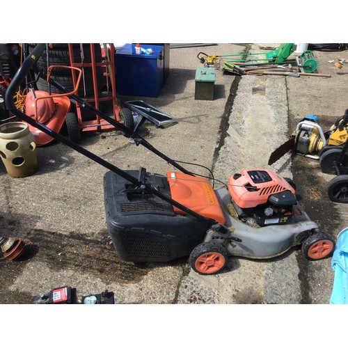 98 - Briggs and Stratton Quicksilver 46 SD Petrol Engine Lawnmower