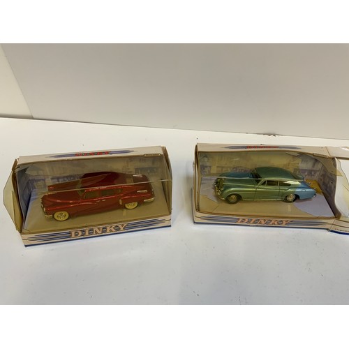 753 - 2x Dinky Model Cars