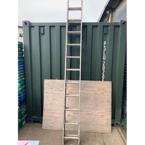 76A - Extending Aluminium Ladders