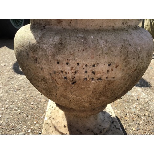 110 - Marble Urn H 28cm - Marked Will