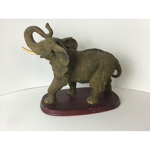 382 - Large Juliana Collection Elephant - Height 32cm