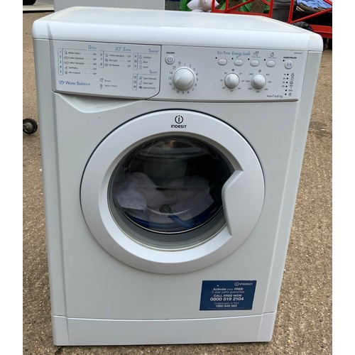 898 - Indesit Washing Machine