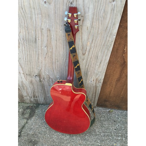 585 - Semi Acoustic Guitar