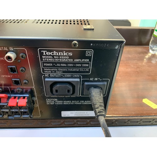 523 - Technics Amplifier - Model SU-X520D