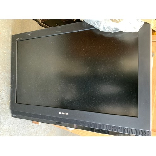 567 - Toshiba Television with Remote