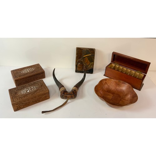 126 - 2x Carved Boxes and Pair of Horns etc