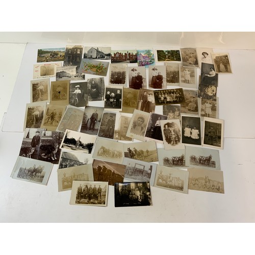 124 - Large Quantity of Postcards