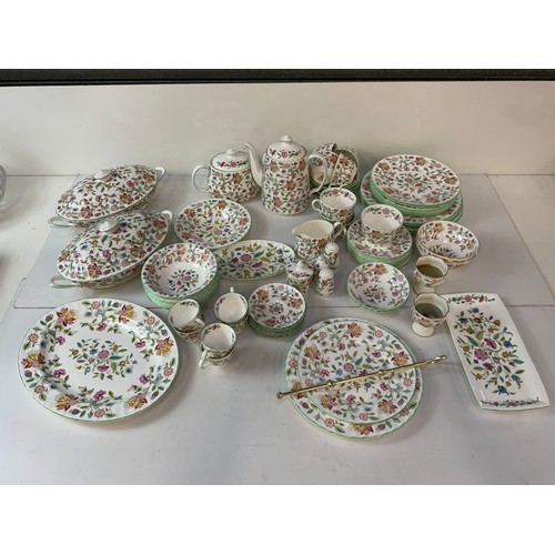 534 - Part Dinner Service - Minton Haddon Hall