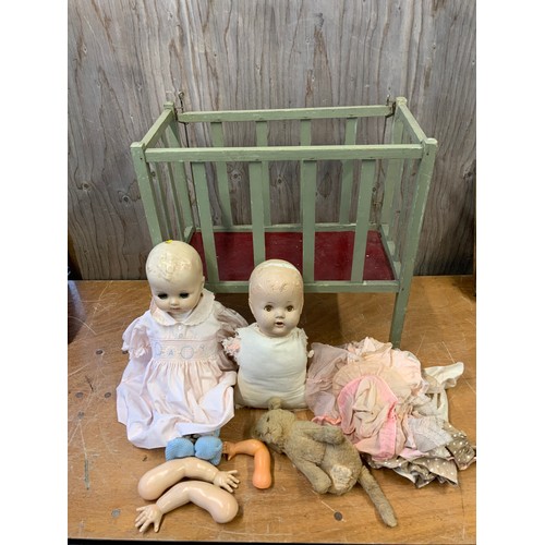 219 - Vintage Dolls Cot and Dolls etc